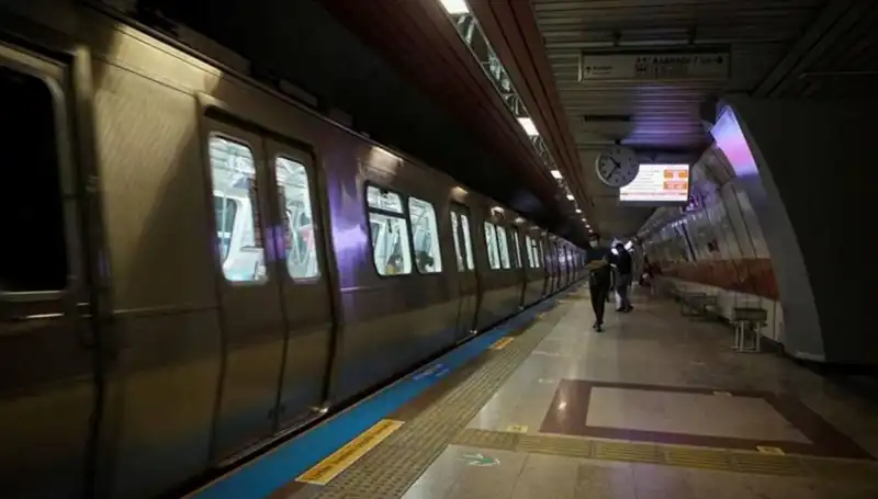 İstanbul'da Ulaşımı Kolaylaştıran Taksim ve Şişhane Metro İstasyonları Resmen Açıldı