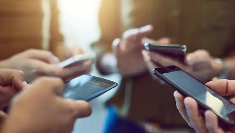 Oppo A5 Pro 4G: Uygun Fiyatla Performans ve Dayanıklılığı Bir Araya Getiriyor