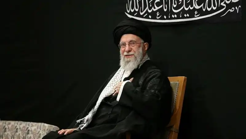 Hamaney, İsrail Savaşı Sonrası Kamuoyuna İlk Kez Bilgi Verdi