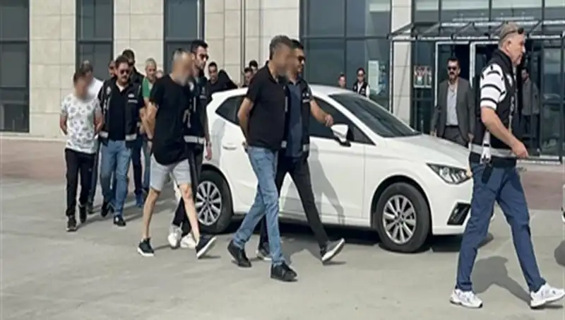 36 Bin Kişiyi Dolandıran Turizm Firması İddialarıyla Şoke Ediyor