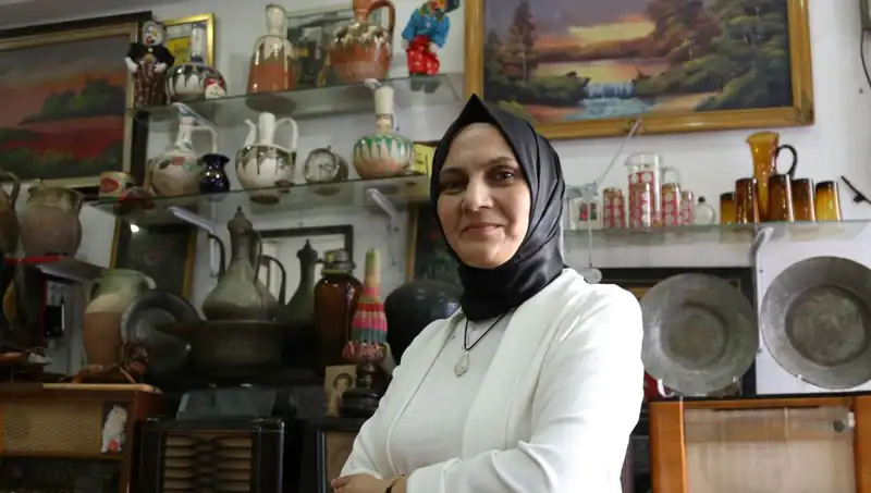 Eski Eşyalarla Gelen Kazanç: Eşine Kızdığı İş Fırsatı