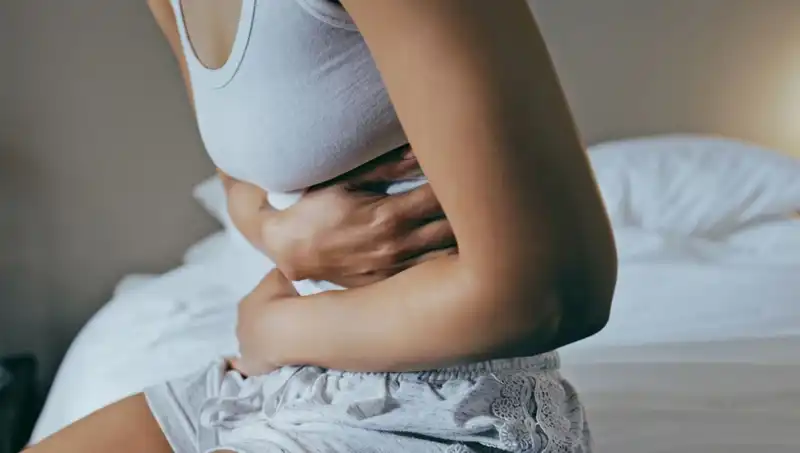 Mide Ağrısı Sandı, Hayatı Tehlikeye Girdi: Doktorların Korkutan Tahmini